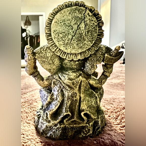 Zen Hindu worship elephant! Handmade from a stone-plastic. Perfect home accent! - Picture 3 of 4